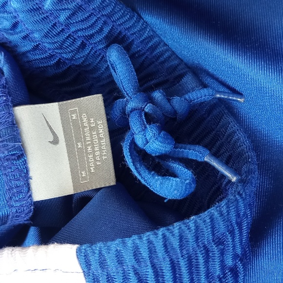 Vintage Y2K 2000s Nike Essential Shorts BLUE/WHITE - Picture 4 of 4